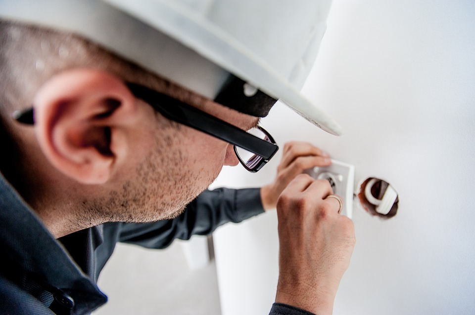 electric worker